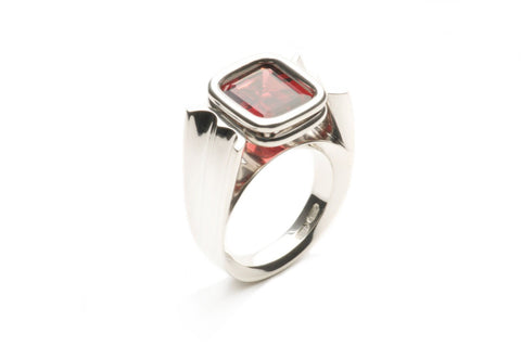 Ring Garnet