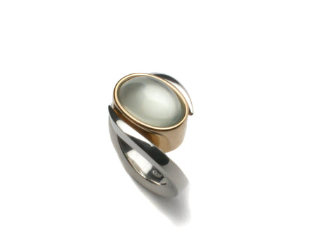 Ring R071 Moonstone