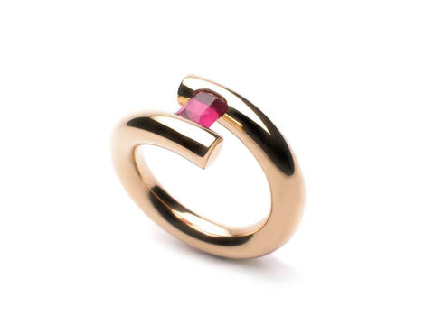 Ring R140 Ruby